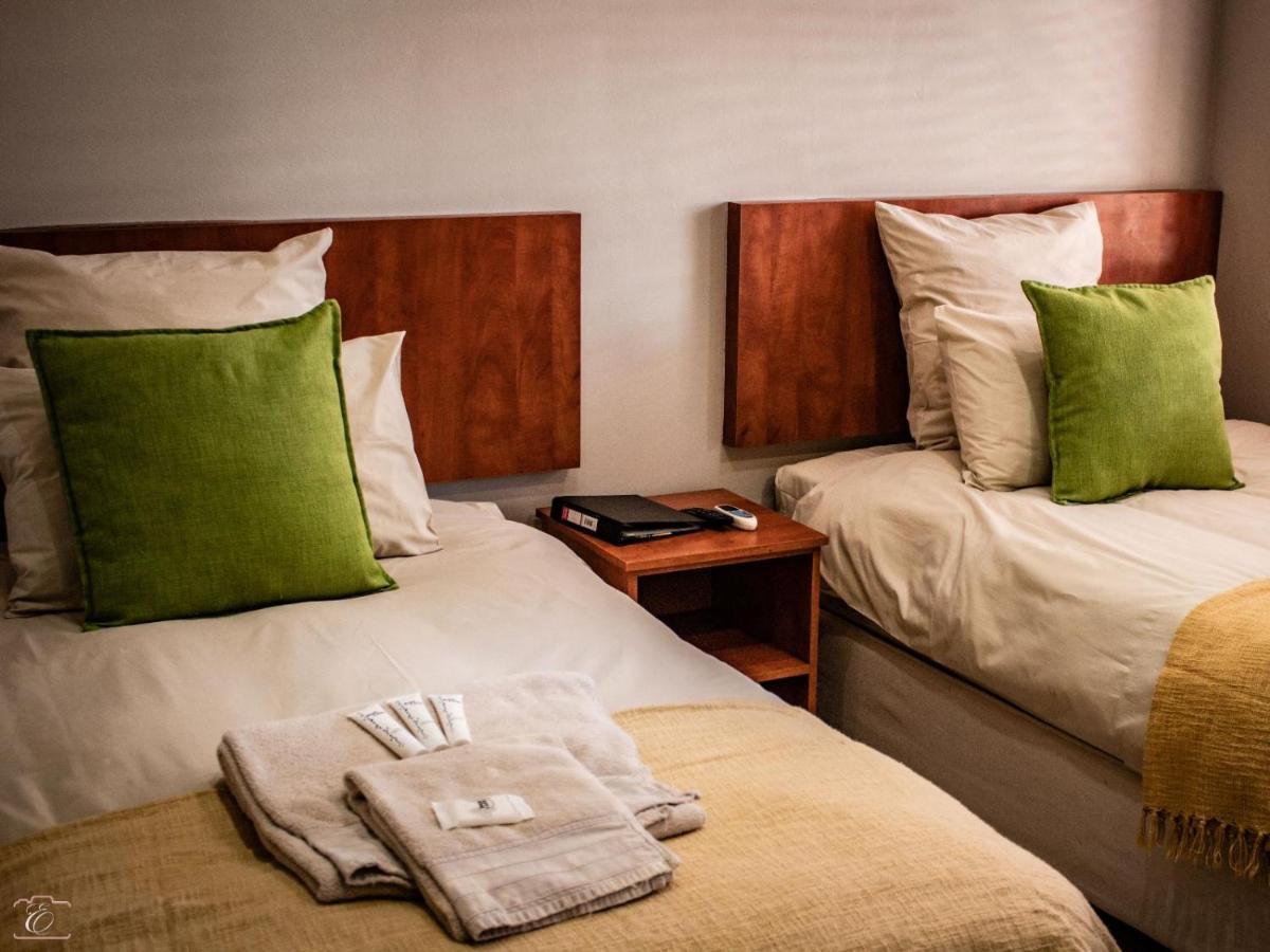 The Executive House Bed & Breakfast Newcastle Bagian luar foto
