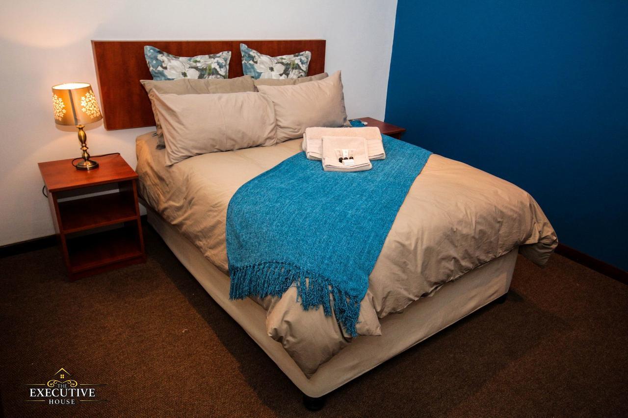 The Executive House Bed & Breakfast Newcastle Bagian luar foto