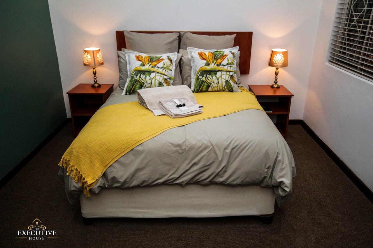 The Executive House Bed & Breakfast Newcastle Bagian luar foto
